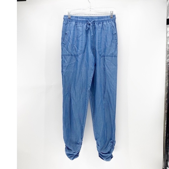 Thread & Supply elastic waist high rise chambray pants - Picture 1 of 9